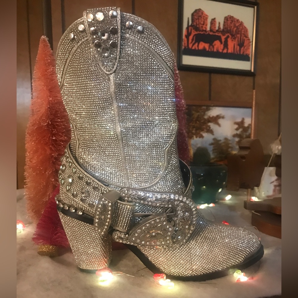 Club Exx Sheriff cowboy 💎Rhinestone Boots💎 Size 8 Dolls Kill